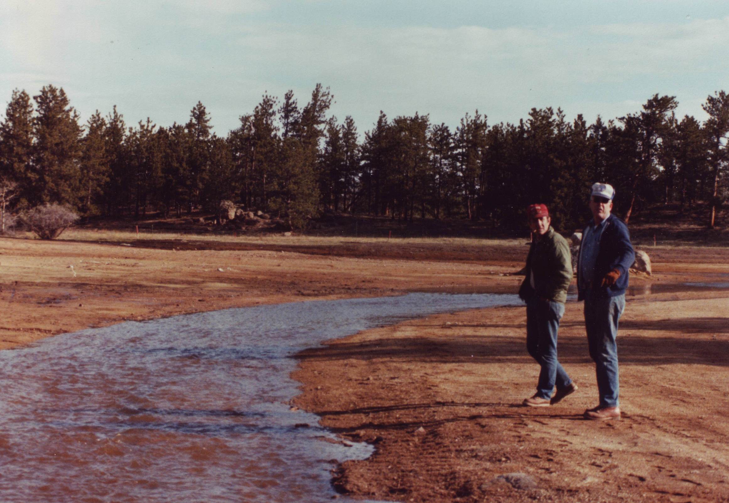 Lynn Fey and Dennis Frydendall at the first fill of Apache, 1982
